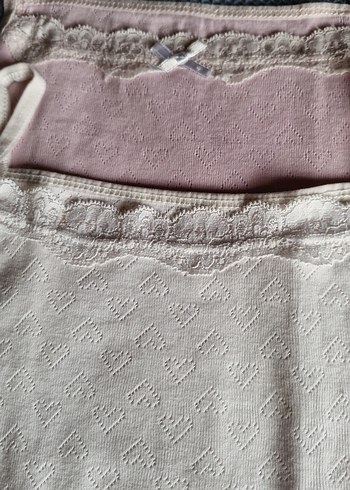 Beyaz ve pembe Renkli Çocuk Atletleri - Görsel 5