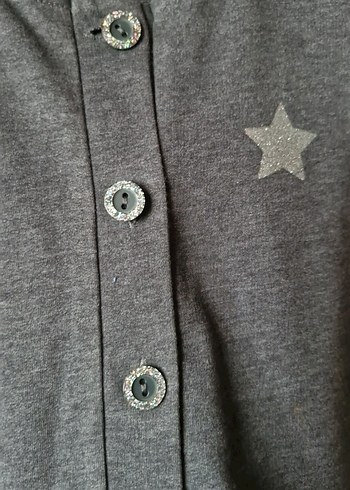 Kız Çocuk Gri Düğmeli Kolsuz Yelek - Görsel 2