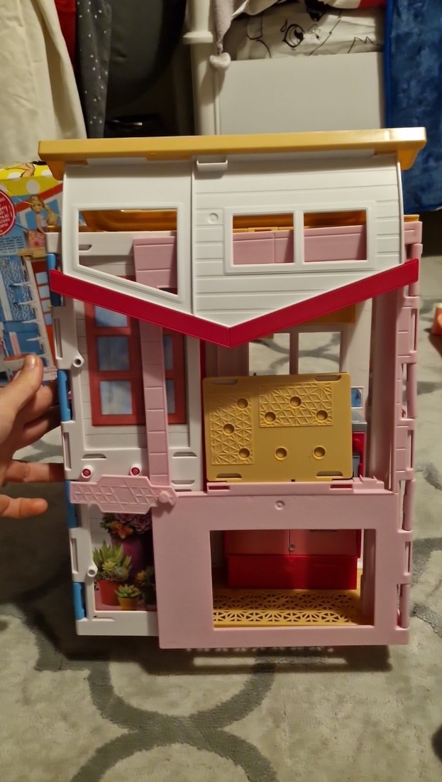 Barbie Aksesuarli Portatif Bebek Evi - Görsel 3