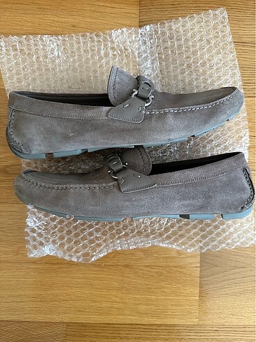 42.5 Beden Ferragamo