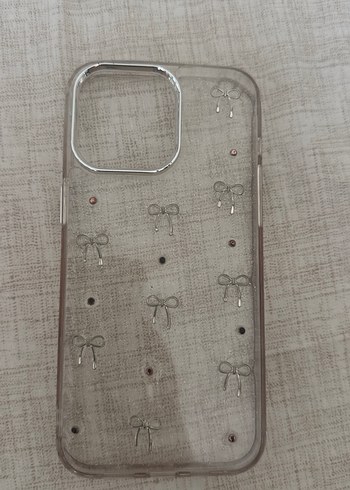 Fiyonk Detaylı Bej Bohem Telefon Kılıfı 15 pro max