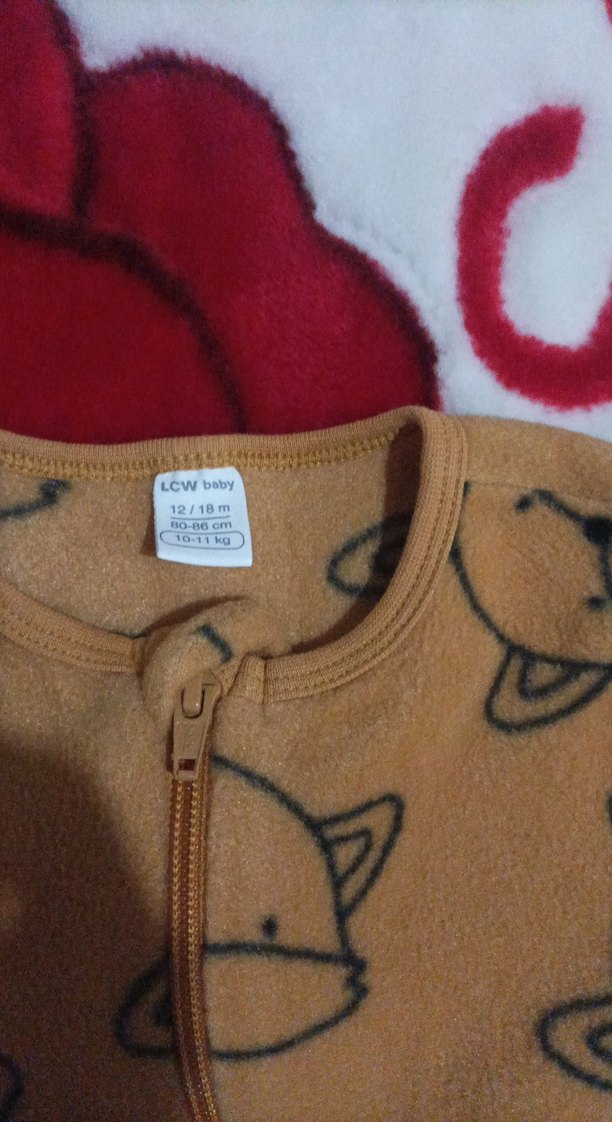 Kahverengi Baskılı Örme Bebek Tulumu - Görsel 2