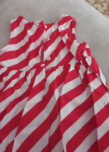 Kırmızı Çizgili Kız Çocuk Elbisesi - Görsel 3