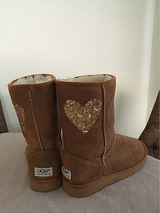 Ugg Bot + Gömlek