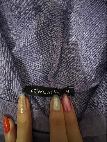 LC Waikiki LCW sıfır kollu sweat