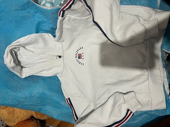 H&M sweat