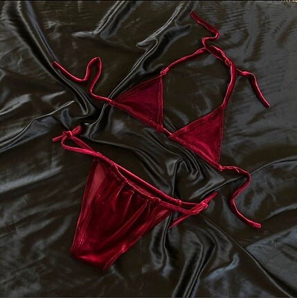 Kadife bikini takımı