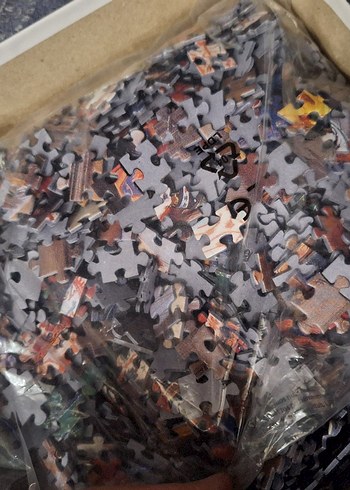 1000 Parça Puzzle