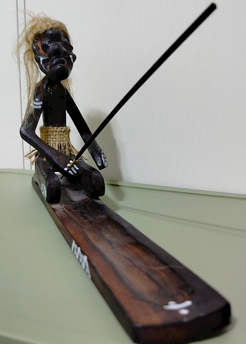 Siyah Ahşap Oturan Figürin Tütsülük 1 Adet - Görsel 3