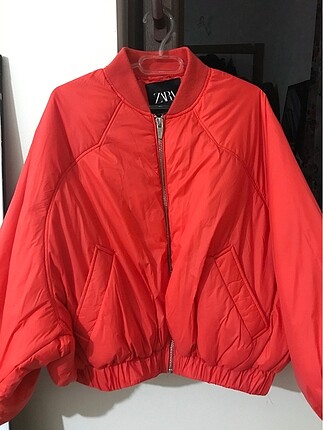 Zara bomber