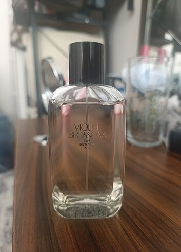 Zara violet blossom edp parfüm