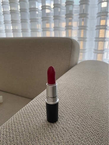 MAC Mac mat ruby woo