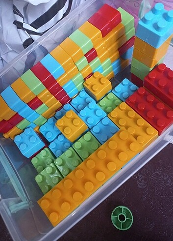 175 parça lego oyuncak 