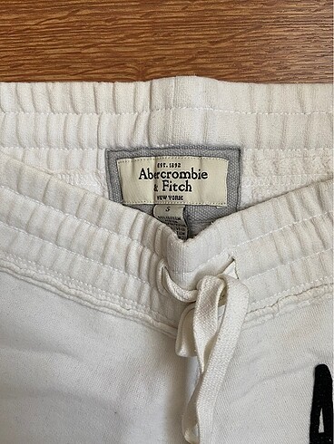 s Beden beyaz Renk Abercombie and fitch beyaz eşofman altı şort