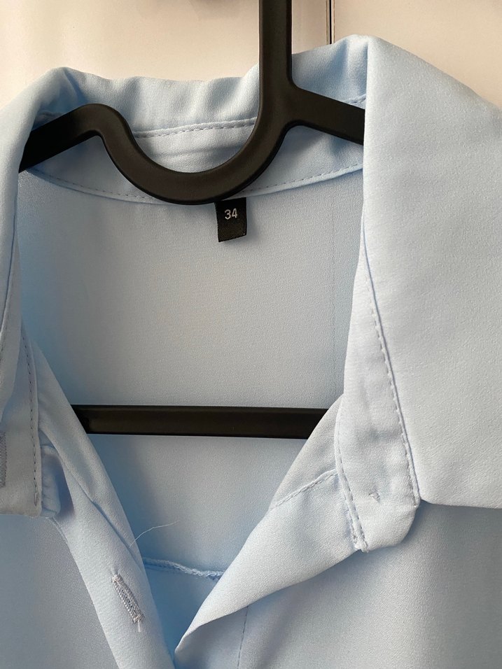 Düğmeli Pastel Mavi Saten Kadın Gömlek - Görsel 3