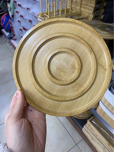Yuvarlak bambu sunumluk