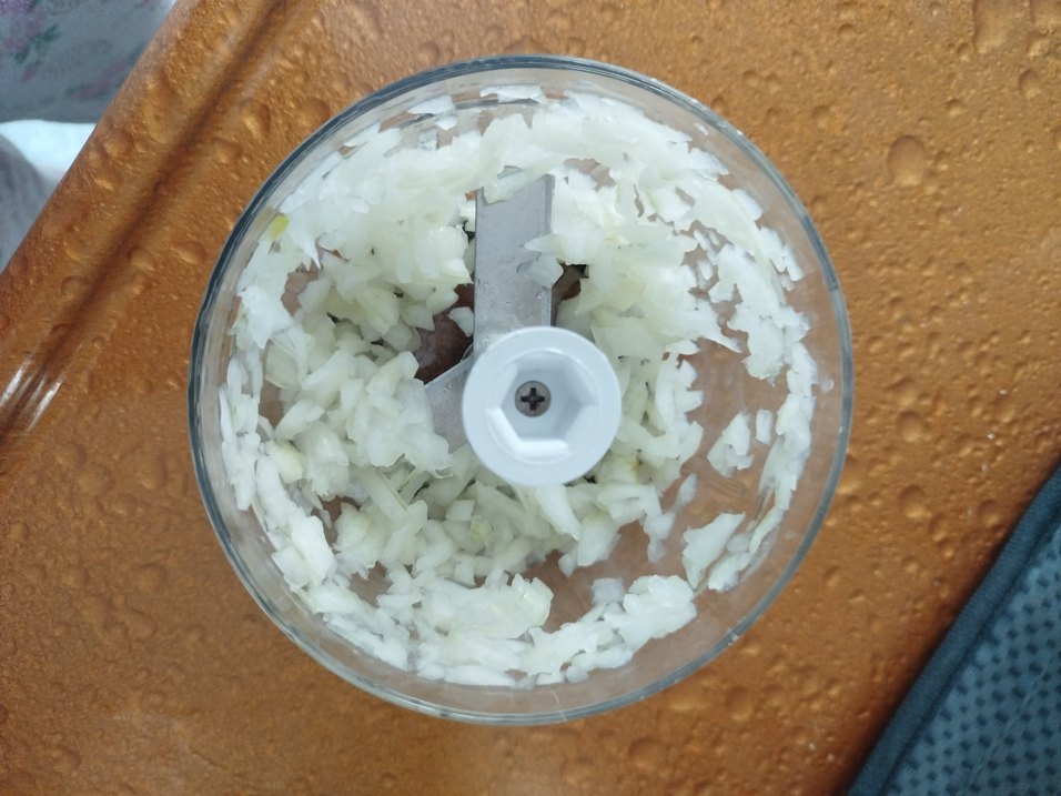 Kahverengi-Gri Plastik Mini Doğrayıcı - Görsel 2