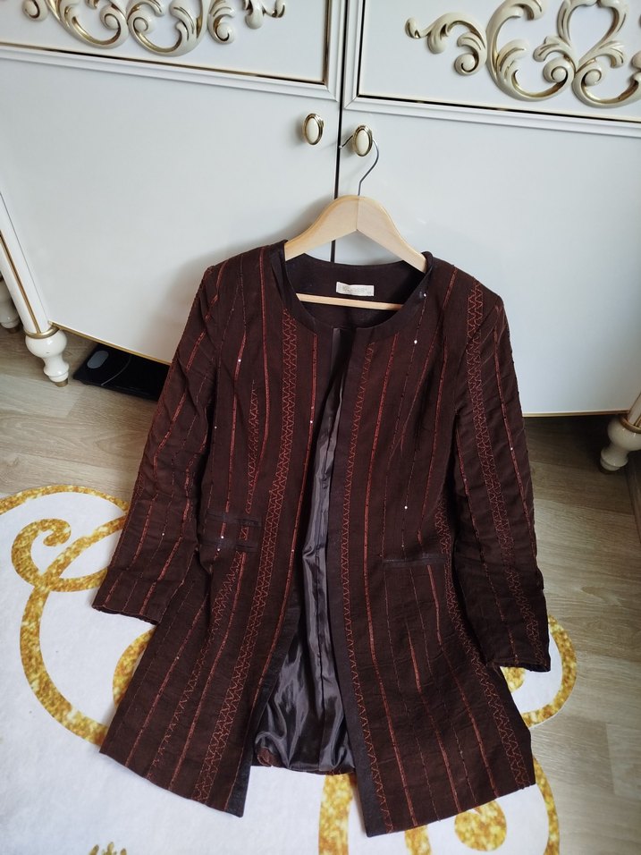 Uzun Kahverengi Nakışlı Kadın ceket - Görsel 5