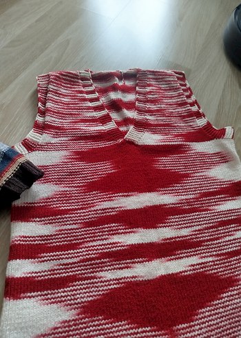 Çok Renkli Triko Hırkası Kapüşonlu - Görsel 2