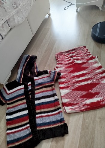 Çok Renkli Triko Hırkası Kapüşonlu - Görsel 4