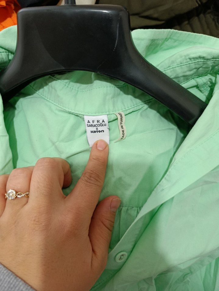 Fırfırlı Uzun Yeşil elbise - Görsel 3