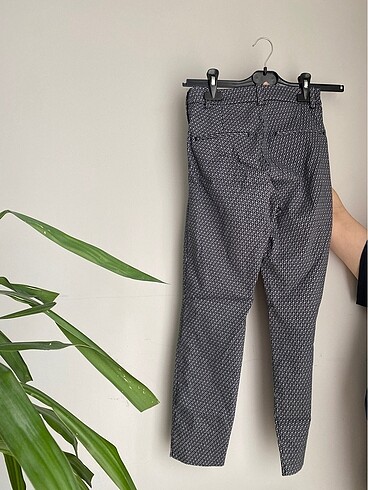 H&M Kumaş dar pantolon