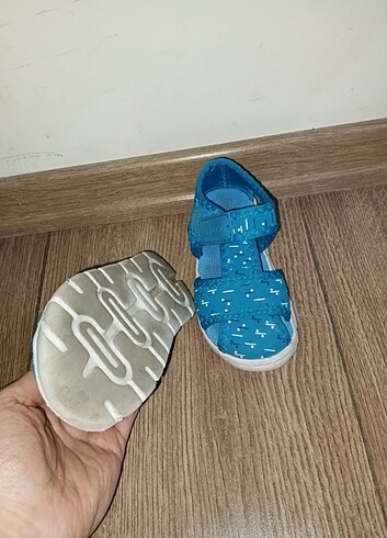 25 Beden Çocuk ayakkabı