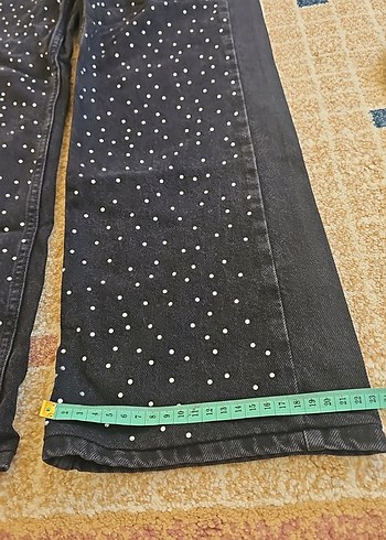 Trendyol & Milla 24.Pul Detaylı Siyah Bol Kesim Midi Kot Pantolon