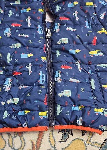 25.Kapüşonlu Renkli Desenli Erkek Çocuk Mont - Görsel 2