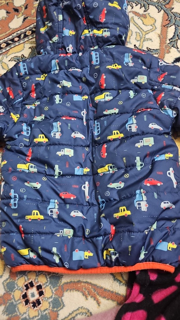 25.Kapüşonlu Renkli Desenli Erkek Çocuk Mont - Görsel 5