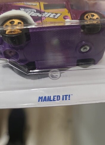 Beden TH Hotwheels araba
