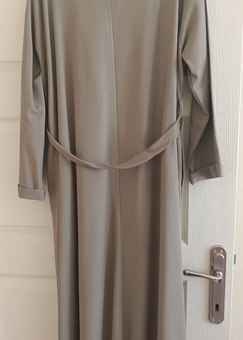 Düğmeli Bej Uzun Kadın Trençkot - Görsel 6