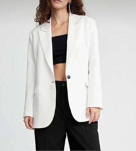 Beyaz kadın blazer ceket