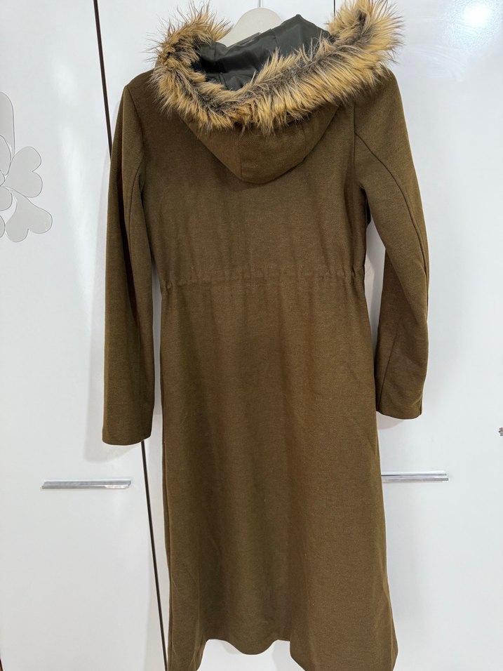 Kürklü Kapüşonlu UzunKabanı - Görsel 3