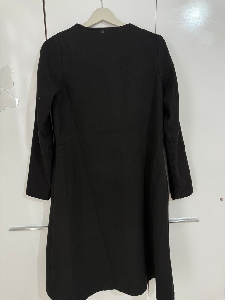 Düğmeli Siyah Uzun Kadın Kaban - Görsel 3