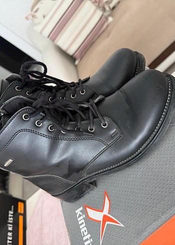 Siyah Bağcıklı Street Style Kadın Bot - Görsel 6