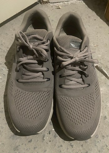 Skechers tek ebat
