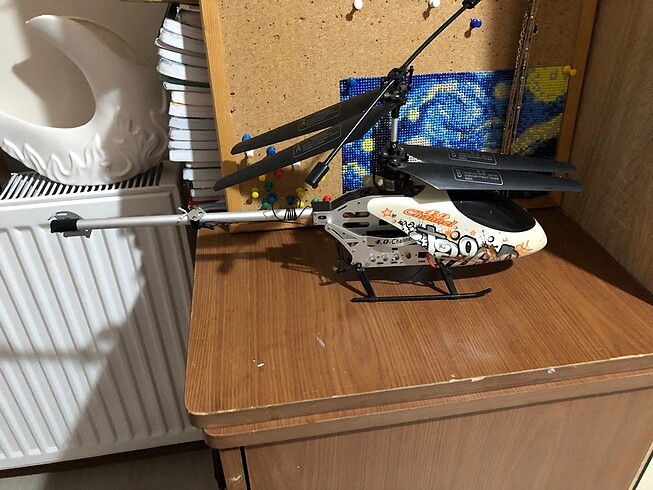 Oyuncak helikopter
