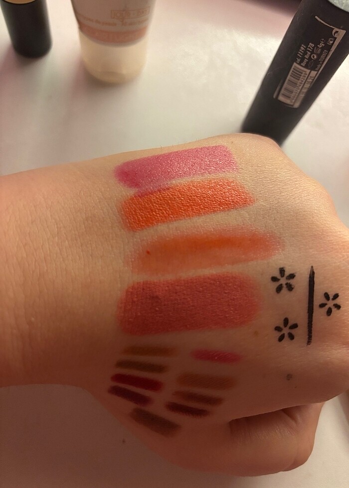 Karışık makyaj malzemeleri - Görsel 5