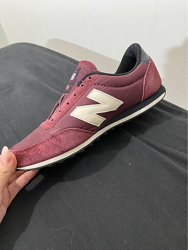 38,5 Beden New balance bordo spor ayakkabı