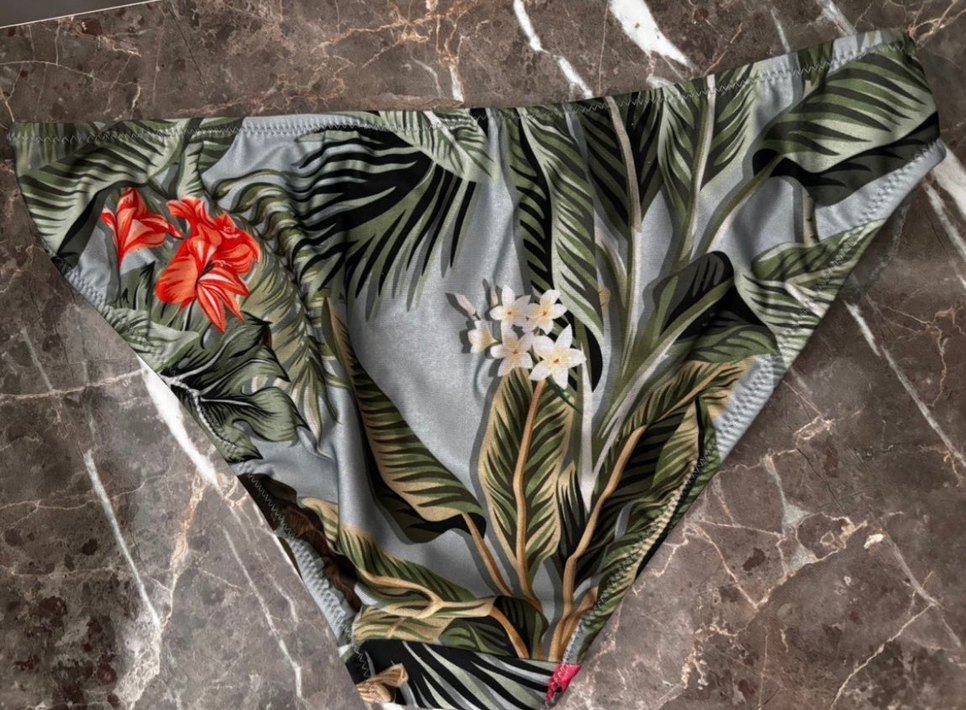 Desenli Bikini Takımı - Görsel 4