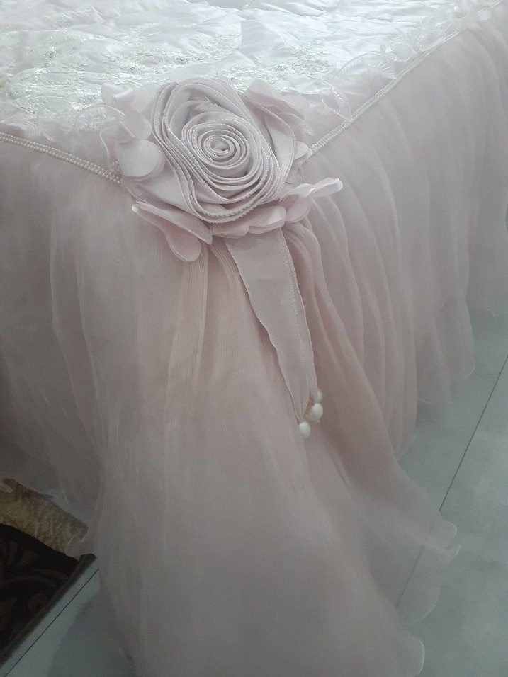 Nakışlı Pembe Yatak Örtüsü - Görsel 5