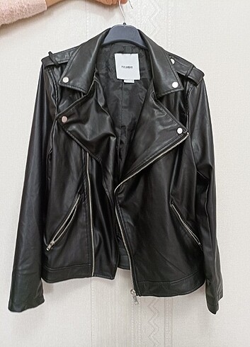 Pull Bear Deri ceket