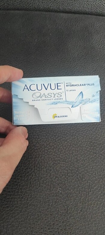 Acuvue lens 1.75 2027 son kullanım 2027 kasım içinde 4 adet vard