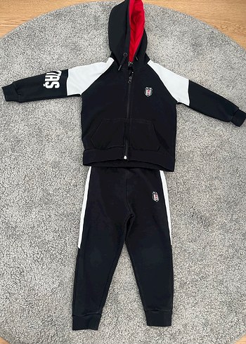 Beşiktaş eşofman takımı