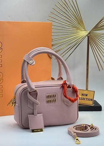 Miu Miu Beyaz Deri Püsküllü Kadın Çanta - Görsel 2