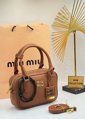 Miu Miu Beyaz Deri Püsküllü Kadın Çanta - Görsel 4