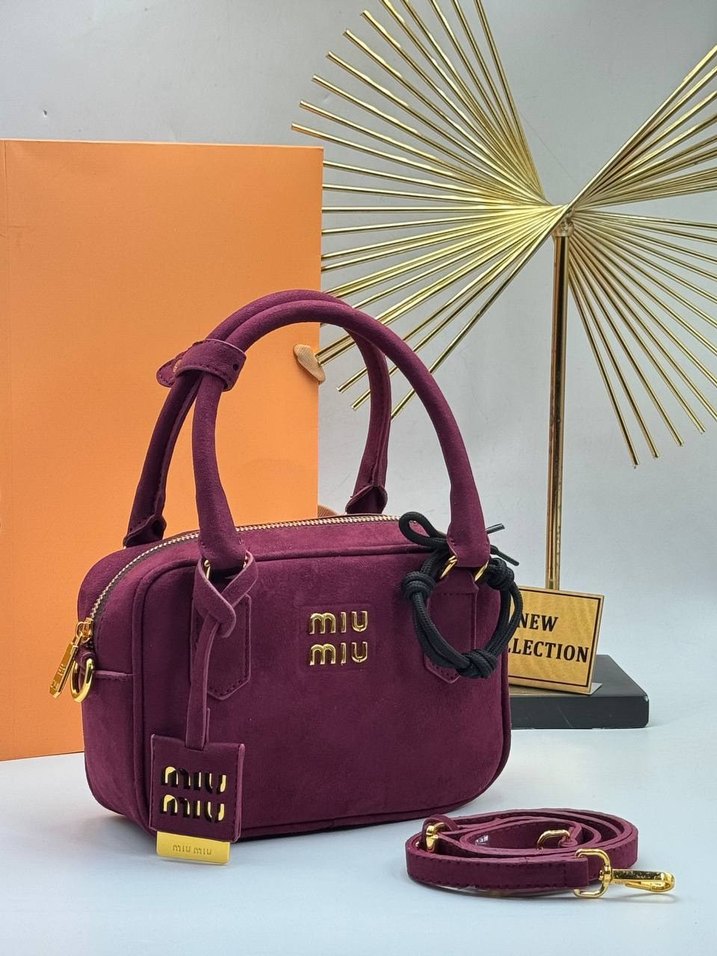 Miu Miu Beyaz Deri Püsküllü Kadın Çanta - Görsel 5