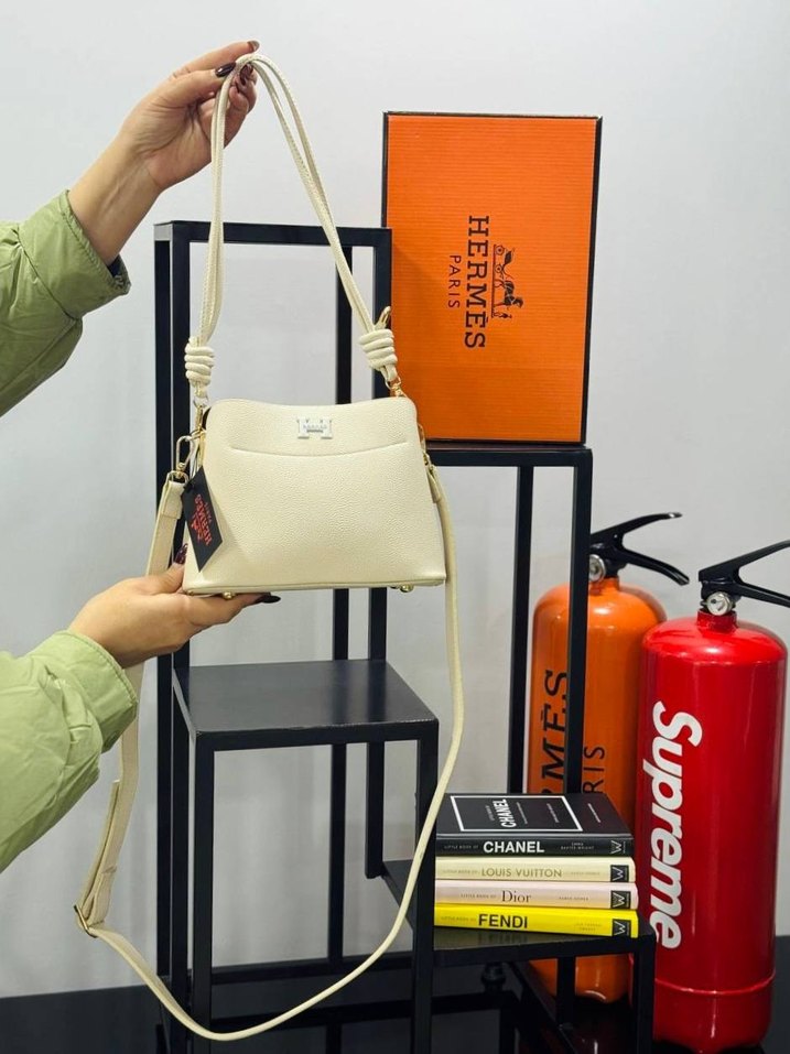 Kahverengi Deri Kayışlı Kadın Çanta - Görsel 2