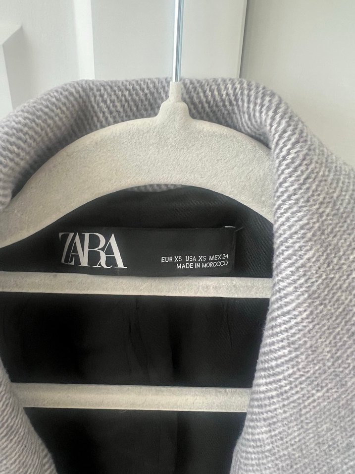 Zara Gri Düğmeli Kadın Kaban - Görsel 2